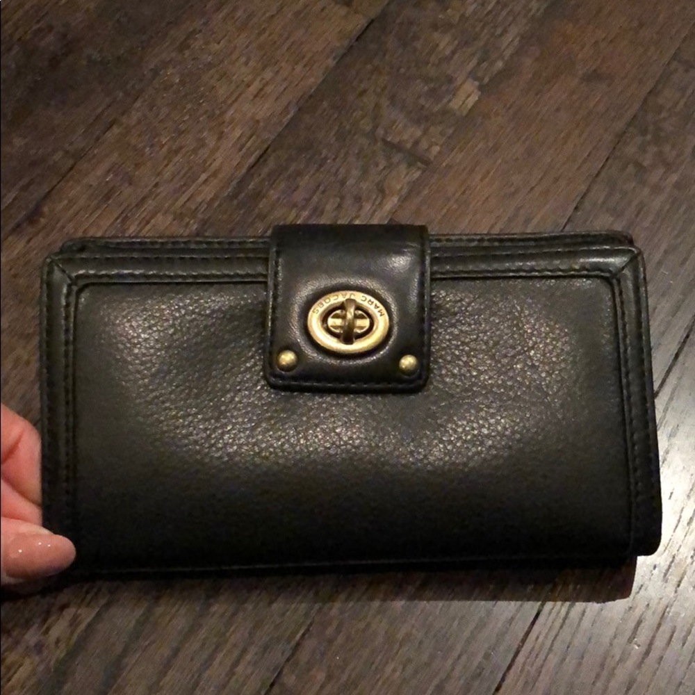 Marc Jacobs wallet